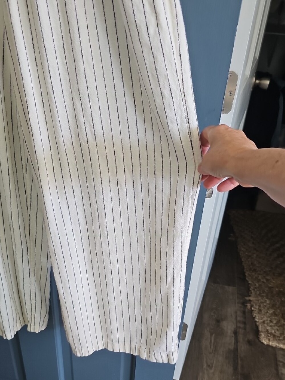 Old Navy Ivory Pinstripe Sleeveless Jumpsuit Embroidered Placket Bohemian Large - Picture 5 of 10